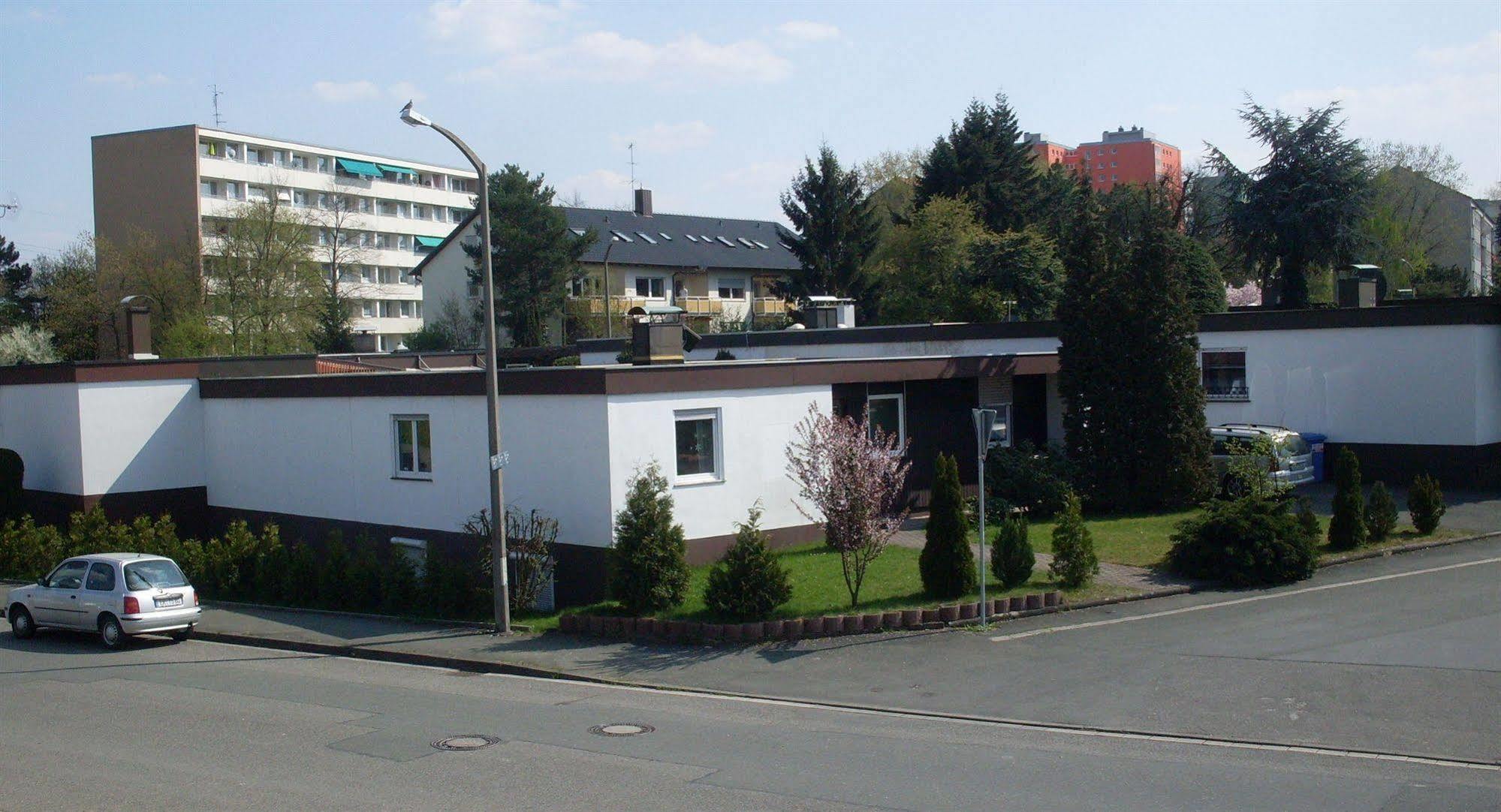 Hotel Klara Birnbaum Эрланген Экстерьер фото